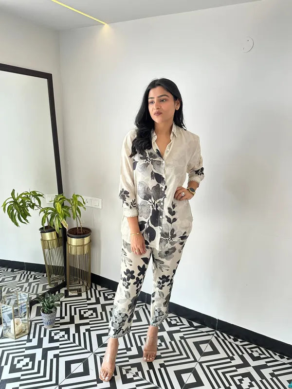 Satin Crepe Black Leaf Cord