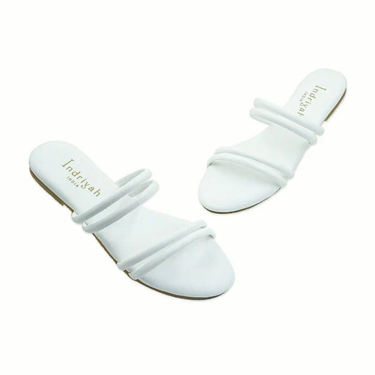 June Flat Sandals (Man-Made)