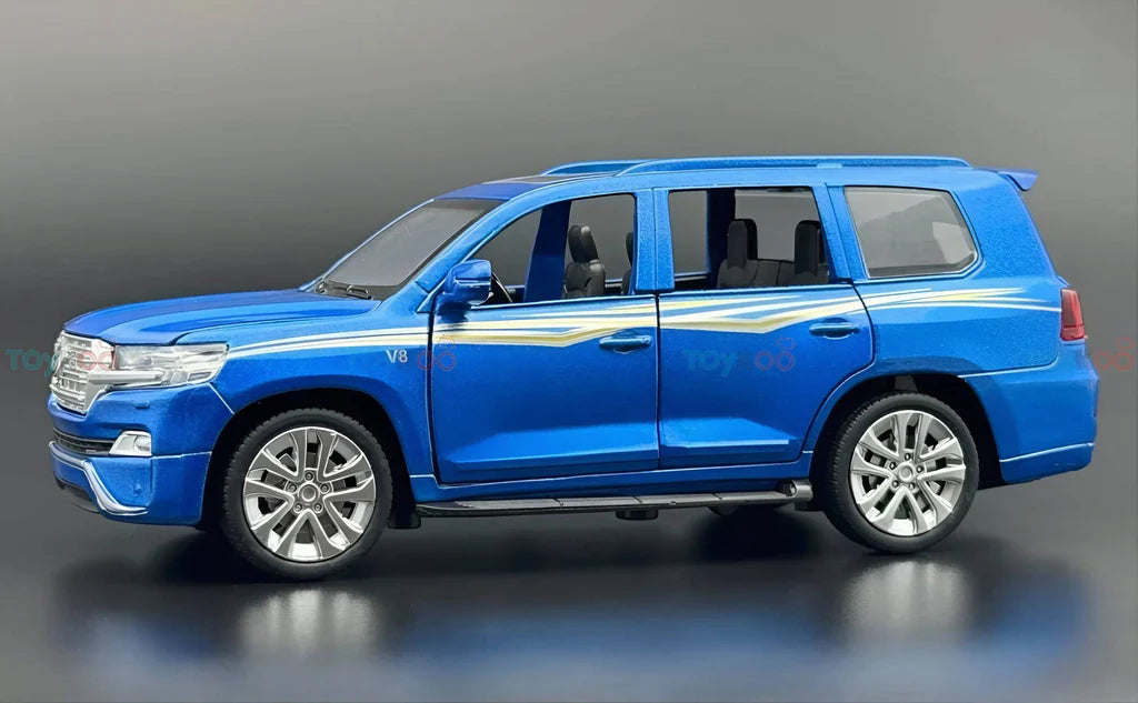 Toyota Land Cruiser LC200 1:24 diecast Scale Model | Assorted Colors