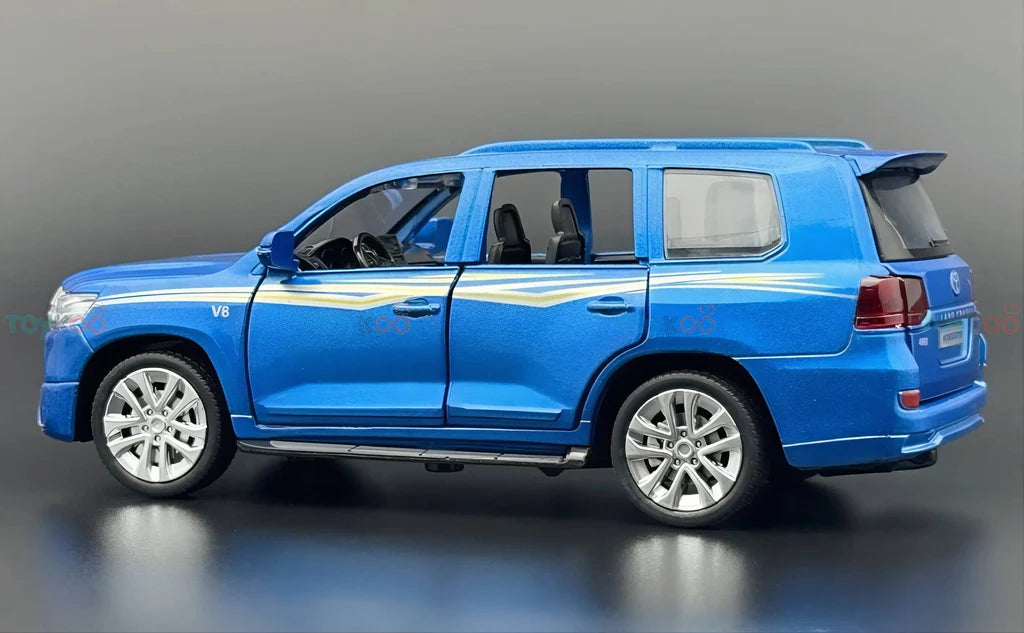 Toyota Land Cruiser LC200 1:24 diecast Scale Model | Assorted Colors