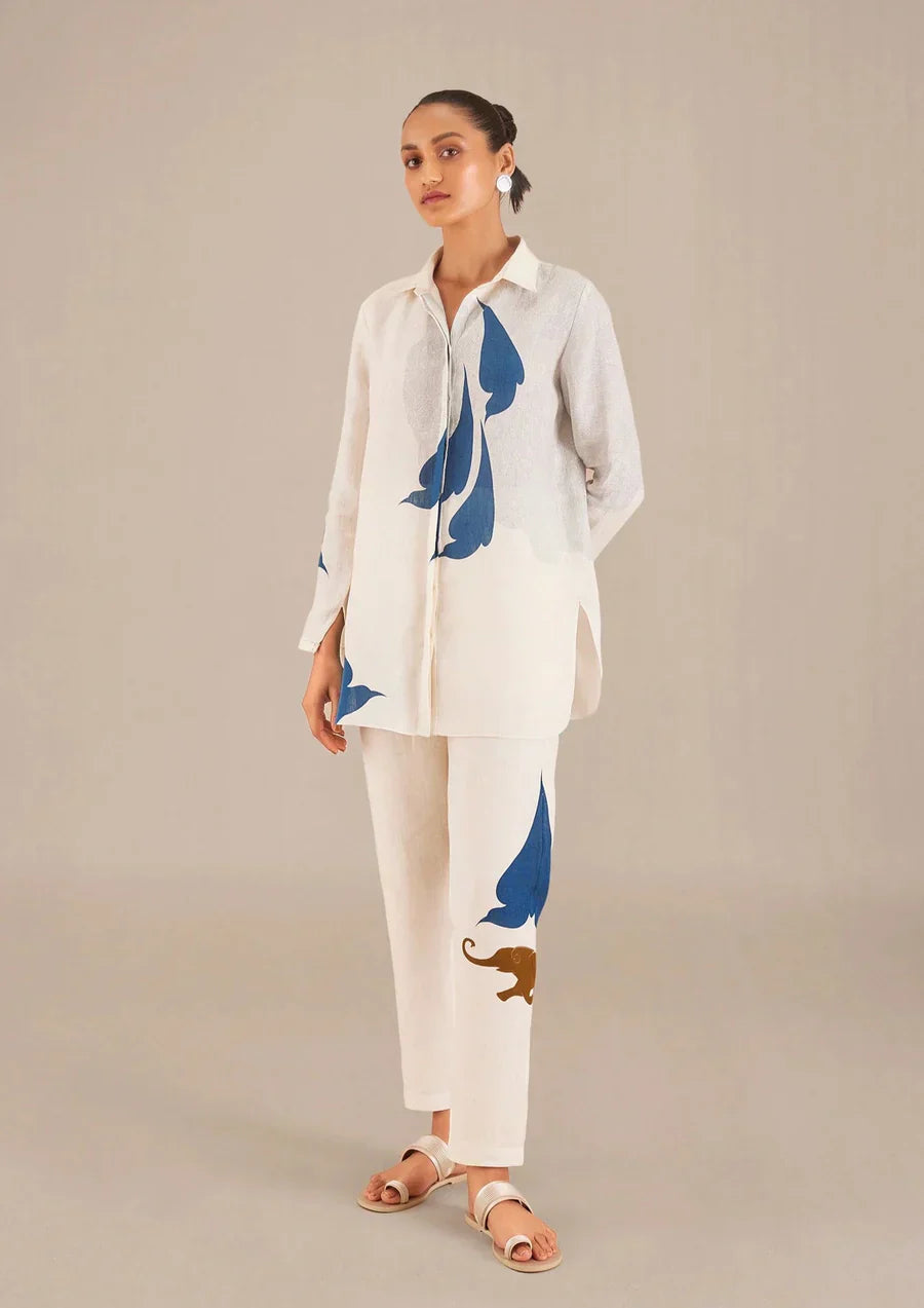 FEATHERED HERD ELEGANCE: WOMEN'S WHITE CO-ORD SET