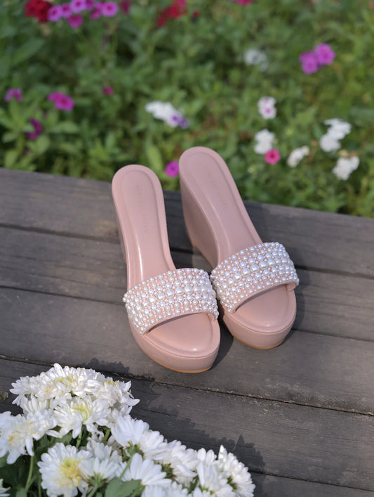 Fancy Pink Serenade