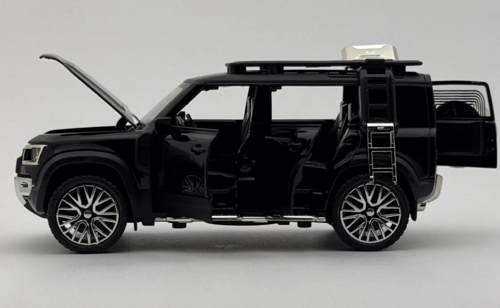 Land Rover Defender 110 1:24 diecast Scale Model car | Assorted Colors